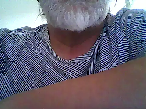 Snapshot of xcimeru chatting on 07/14/26, 01:50 xcimeru online show from 07/14/26, 01:50