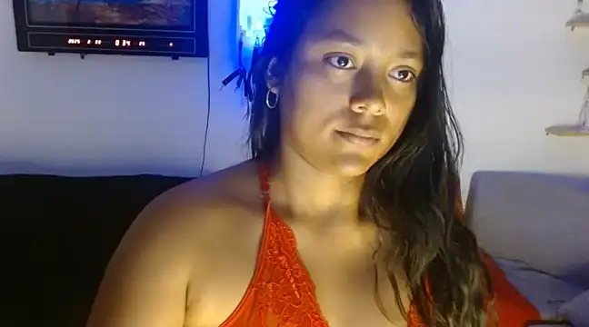 Snapshot of Chiara_petterson chatting on 02/22/25, 05:34 Chiara petterson online show from 02/22/25, 05:34