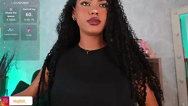 HOTBLACKANDWHITE2 online show from 03/20/26, 02:49