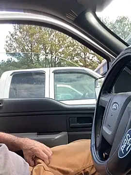 Snapshot of Themechanic420 chatting on 02/04/25, 06:38 Themechanic420 online show from 02/04/25, 06:38