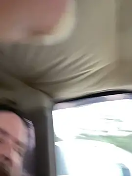 Snapshot of Themechanic420 chatting on 02/06/25, 01:43 Themechanic420 online show from 02/06/25, 01:43