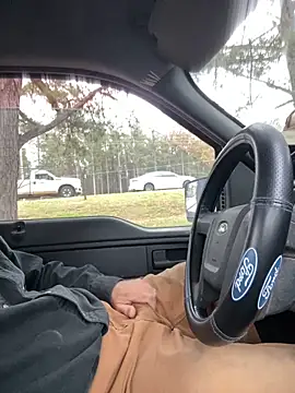 Snapshot of Themechanic420 chatting on 03/20/25, 12:53 Themechanic420 online show from 03/20/25, 12:53