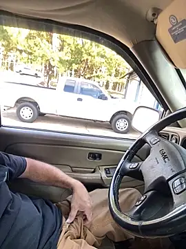 Snapshot of Themechanic420 chatting on 11/12/25, 09:03 Themechanic420 online show from 11/12/25, 09:03