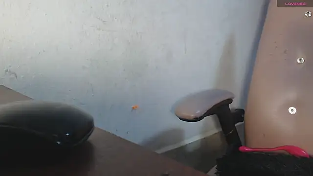 toxxxic cams online show from 11/10/25, 04:55