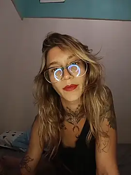 rose-rainbowgoddess online show from 03/13/26, 11:55