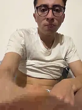 CamiRojas boy online show from 04/14/26, 02:50