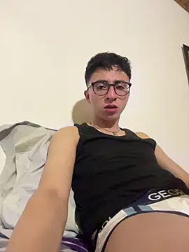 CamiRojas boy online show from 05/09/26, 03:45