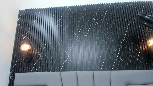 Angie Will online show from 12/17/25, 08:15