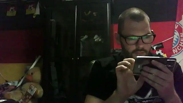 Die-geile-Sau online show from 10/02/25, 07:32