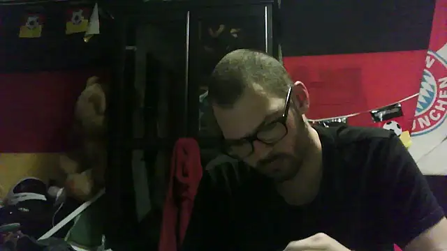 Die-geile-Sau online show from 11/05/25, 08:20