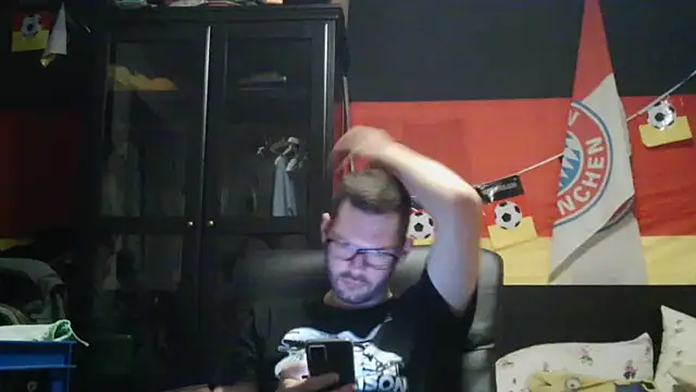 Die-geile-Sau online show from 02/15/26, 09:55