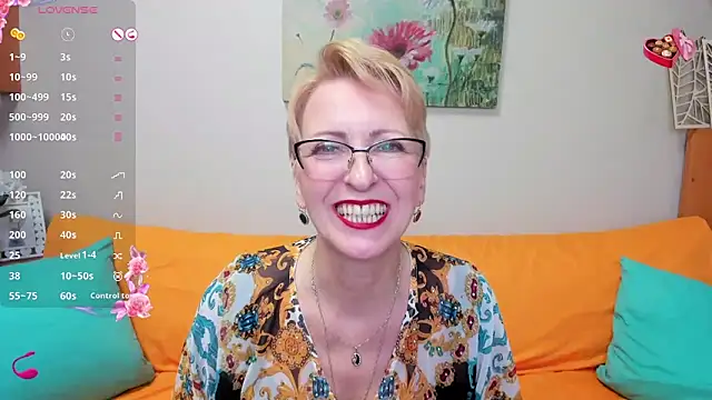 iamyourdream89 online show from 02/18/25, 07:52