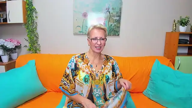 iamyourdream89 online show from 10/06/25, 01:30