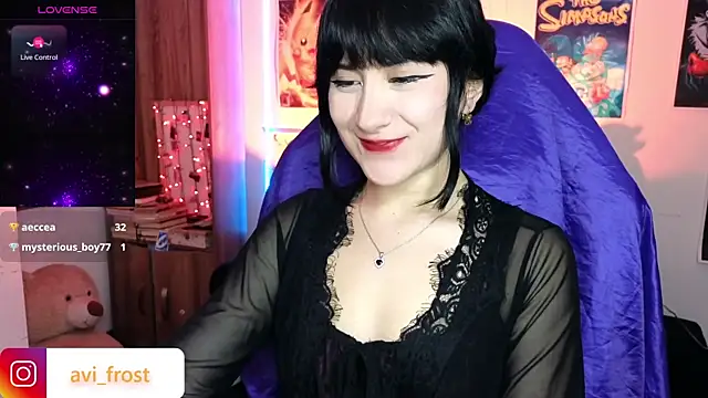 Snapshot of avi_frost chatting on 03/06/25, 07:14 avi frost online show from 03/06/25, 07:14