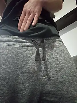 Snapshot of geiler89 chatting on 12/02/25, 09:36 geiler89 online show from 12/02/25, 09:36