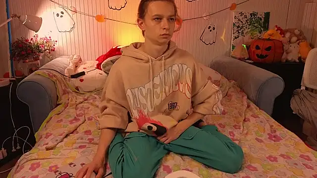 Frank Fraer online show from 10/25/25, 08:03