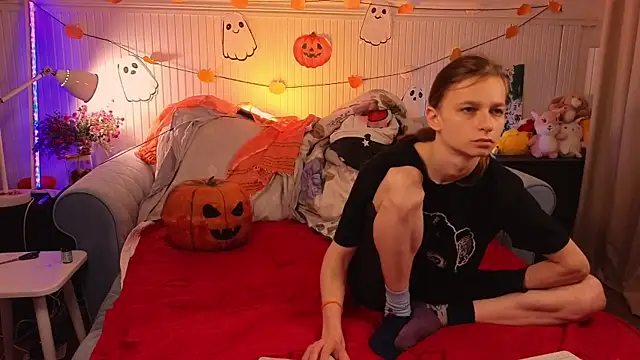 Frank Fraer online show from 11/01/25, 05:15