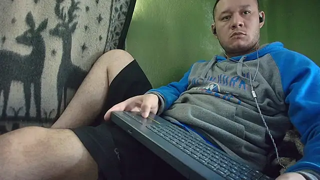 sweet cock28 online show from 02/13/26, 03:19