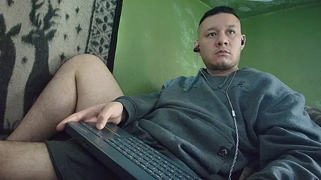 sweet cock28 online show from 03/05/26, 04:03