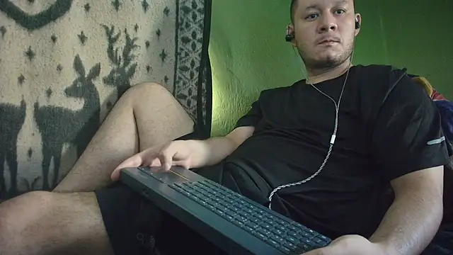 sweet cock28 online show from 07/12/26, 02:08