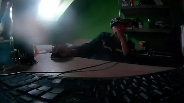 capoloveu online show from 10/02/25, 04:03