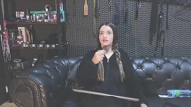 Snapshot of kimberly_swan chatting on 02/07/25, 04:27 kimberly swan online show from 02/07/25, 04:27