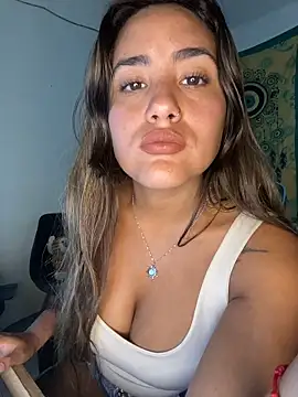 Snapshot of fenixgre chatting on 11/01/25, 07:38 fenixgre online show from 11/01/25, 07:38