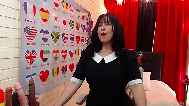 Snapshot of Sarah_teiku chatting on 11/10/25, 06:29 Sarah teiku online show from 11/10/25, 06:29