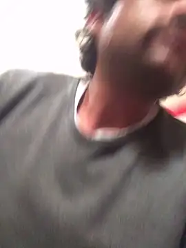 Snapshot of pancho1721 chatting on 11/01/25, 01:13 pancho1721 online show from 11/01/25, 01:13