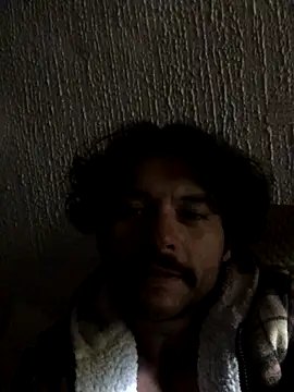 Snapshot of pancho1721 chatting on 11/03/25, 04:03 pancho1721 online show from 11/03/25, 04:03