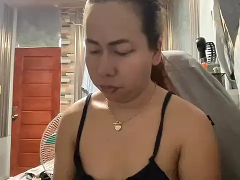 UrLove Marga online show from 04/11/26, 10:58