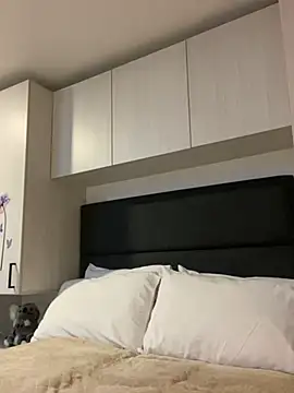 saori 10 online show from 03/10/25, 07:21