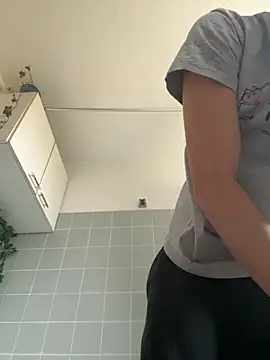 Toyjungee online show from 10/13/25, 12:27