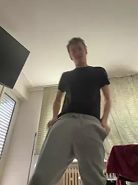 Toyjungee online show from 03/24/26, 08:30