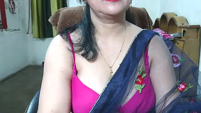 Cute Mahi22 online show from 04/24/26, 05:21