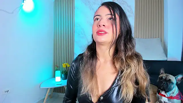 Snapshot of Megan_blue7 chatting on 01/20/25, 11:45 Megan blue7 online show from 01/20/25, 11:45