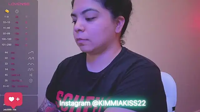 Snapshot of kimmiakiss22 chatting on 02/01/25, 07:47 kimmiakiss22 online show from 02/01/25, 07:47