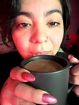 kimmiakiss22 online show from 12/23/25, 01:58