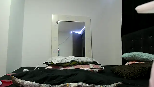 dolcemacca online show from 01/21/25, 03:59