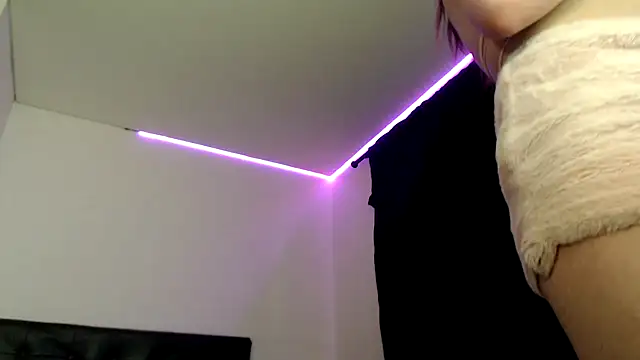 dolcemacca online show from 09/24/25, 01:42