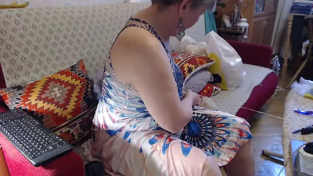 zarinafonliberman online show from 05/11/26, 02:45