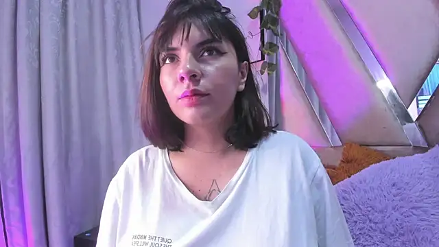 Snapshot of xhinata_hyugax chatting on 01/04/25, 10:55 xhinata hyugax online show from 01/04/25, 10:55