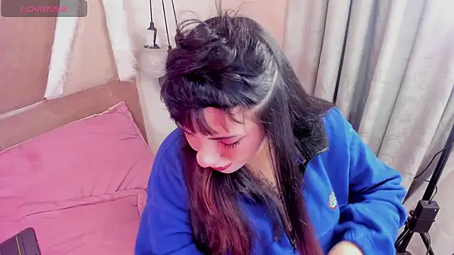 xhinata hyugax online show from 03/11/26, 01:11