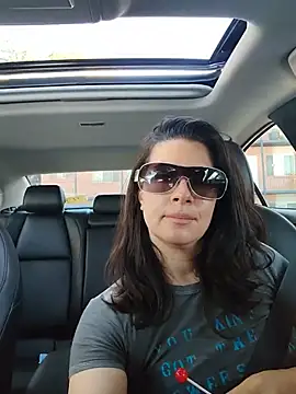 highly inappropriate online show from 06/02/26, 02:30