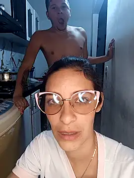 catire2323 online show from 03/29/26, 12:21