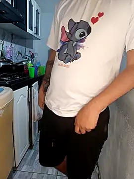 catire2323 online show from 04/11/26, 12:15