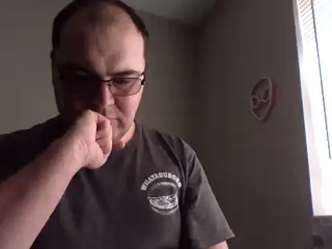 Snapshot of zman237 chatting on 01/11/26, 08:03 zman237 online show from 01/11/26, 08:03