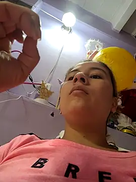 selena gomez2 online show from 02/03/26, 01:49