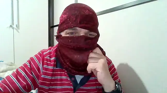 asira39 online show from 03/10/25, 01:23