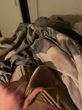 Snapshot of Mrbighardcock chatting on 01/04/25, 06:09 Mrbighardcock online show from 01/04/25, 06:09